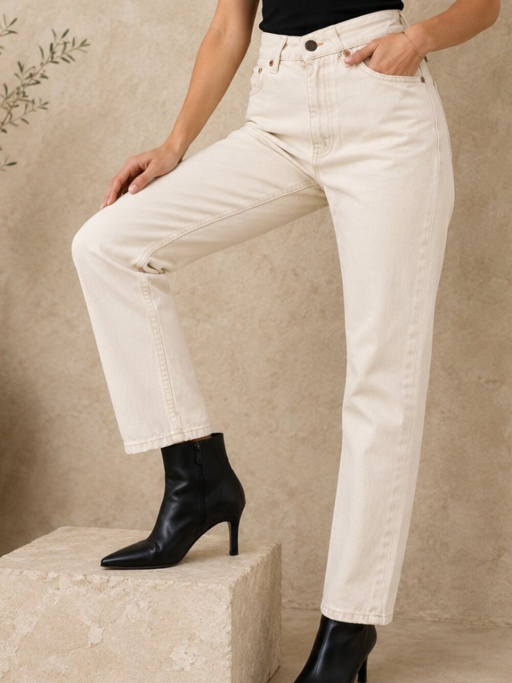 Levi's Vintage 512 Slim Taper Jeans USA Cream Ivory Criss Cross Waist 11L